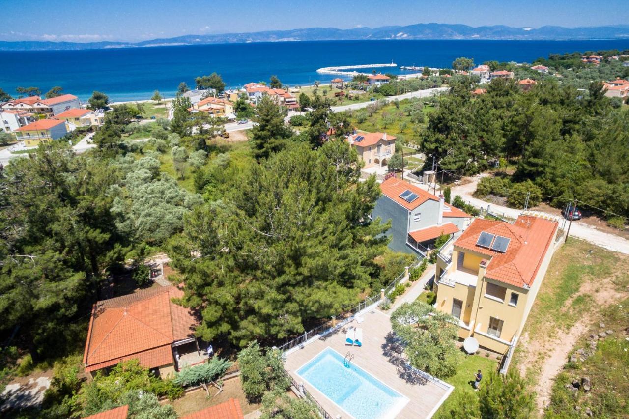 Louloudis Pool Villa Szkála Rahoníu Kültér fotó