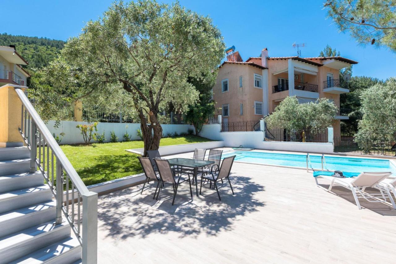 Louloudis Pool Villa Szkála Rahoníu Kültér fotó